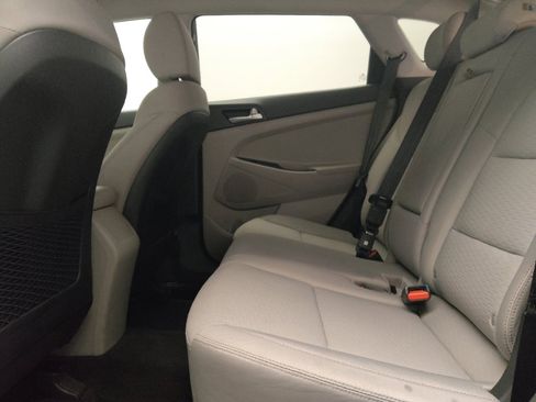 Used 2021 Hyundai Tucson Value w/ Cargo Package image 18