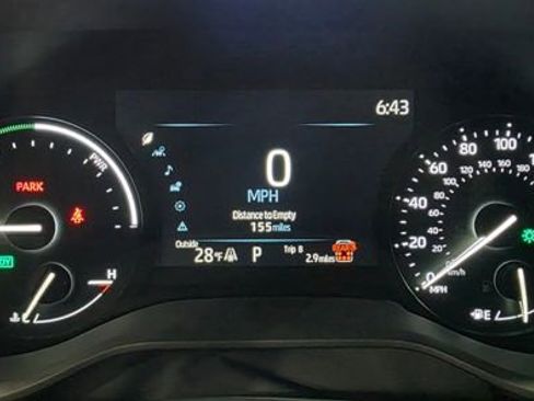 New 2026 Toyota Sienna XLE image 18