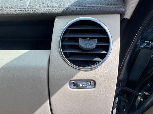Used 2012 Land Rover LR4 AWD/4WD image 50
