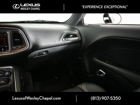 Used 2015 Dodge Challenger SXT Plus image 25