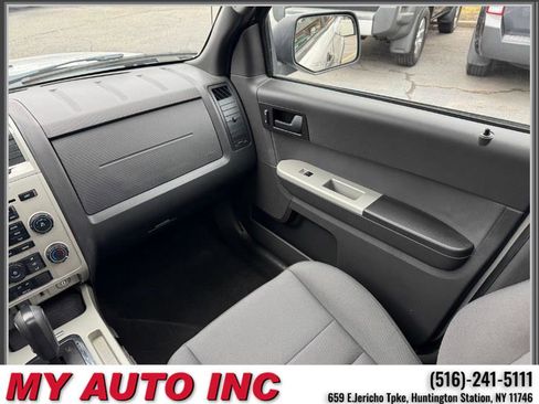 Used 2012 Ford Escape XLT image 15