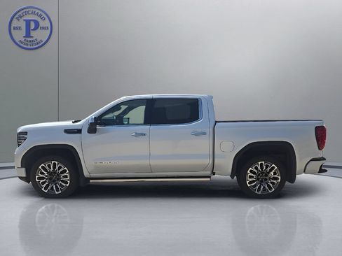 Used 2024 GMC Sierra 1500 Denali Ultimate AWD/4WD image 4