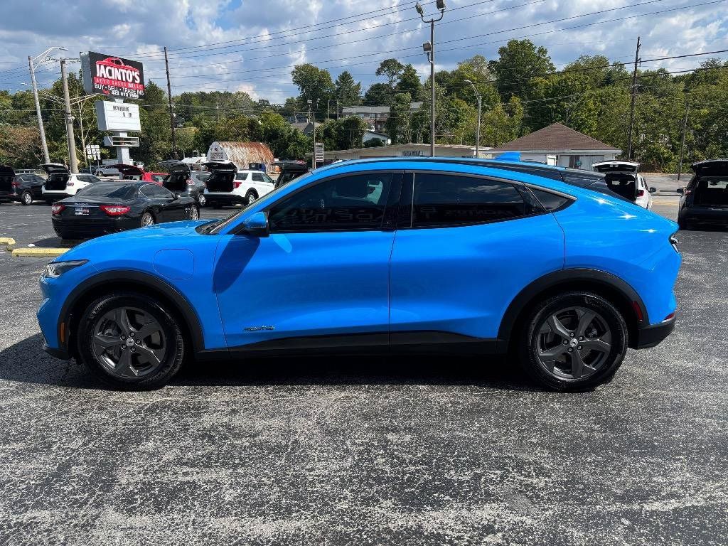 Used 2022 Ford Mustang Mach-E Select AWD/4WD image 4