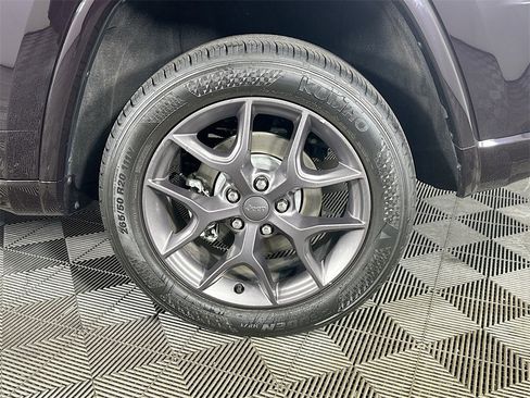 Used 2021 Jeep Grand Cherokee Limited w/ Quick Order Package 28K 80th image 35