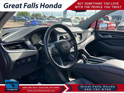 Used 2019 Buick Enclave Essence w/ Experience Buick Package AWD/4WD image 13
