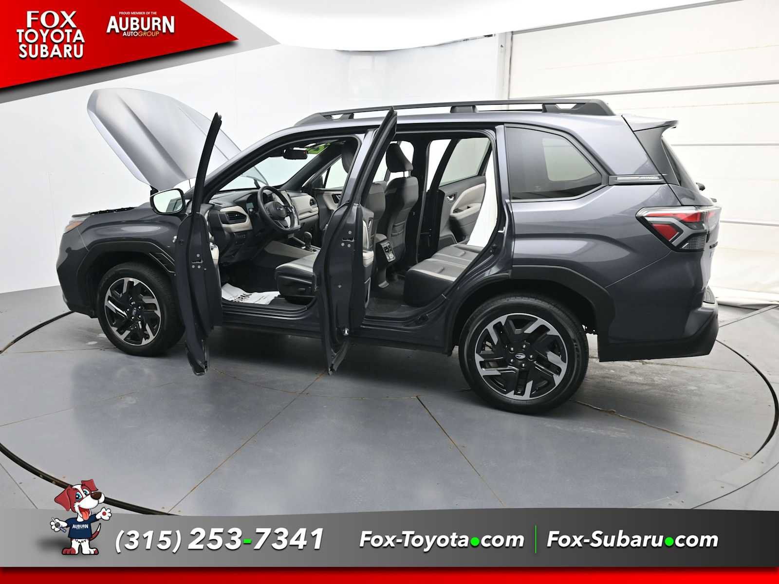 Used 2025 Subaru Forester Limited AWD/4WD image 42