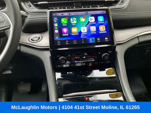 Used 2023 Jeep Grand Cherokee L Limited image 21