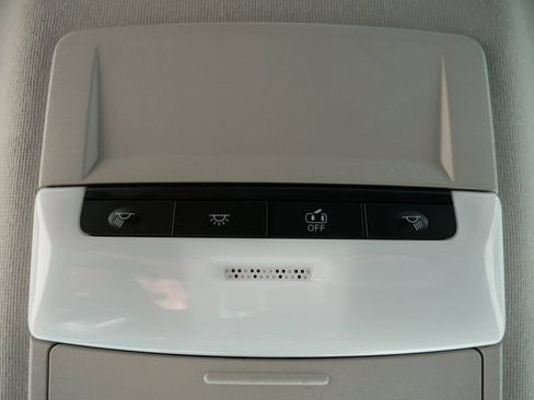 Used 2024 Nissan Sentra SV FWD image 34