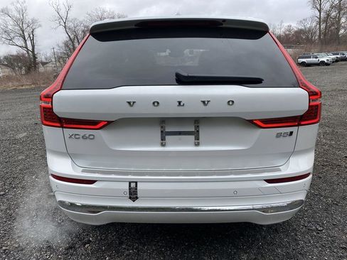 Used 2023 Volvo XC60 B5 Plus w/ Climate Package AWD/4WD image 16