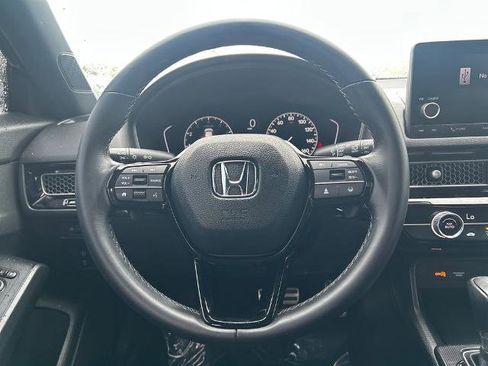 Used 2023 Honda Civic Sport image 19