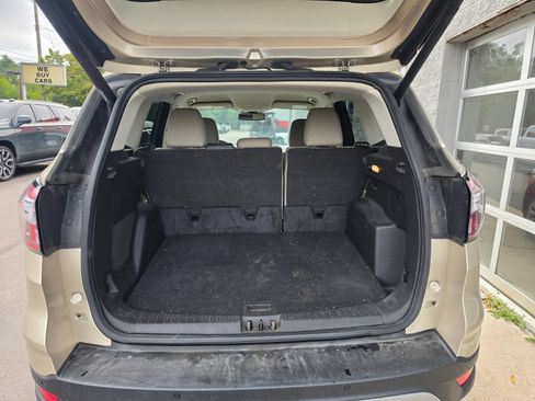 Used 2018 Ford Escape Titanium AWD/4WD image 9