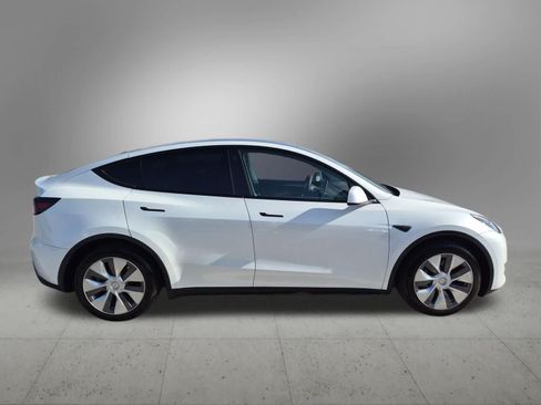 Used 2023 Tesla Model Y Long Range AWD/4WD image 7