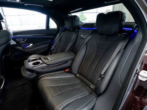 Used 2019 Mercedes-Benz S 560 4MATIC Sedan image 45