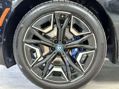Used 2025 BMW iX M60 AWD/4WD image 27