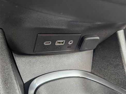 Used 2023 Chevrolet Malibu LT image 23