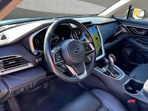 Used 2020 Subaru Outback Limited image 13