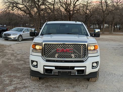 Used 2015 GMC Sierra 3500 Denali w/ Duramax Plus Package image 7
