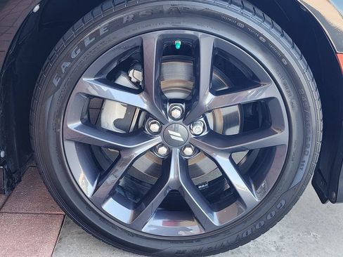 Used 2023 Dodge Charger R/T w/ Blacktop Package RWD image 4