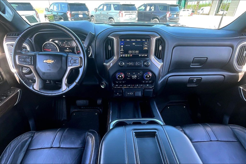 Used 2021 Chevrolet Silverado 3500 High Country AWD/4WD image 16