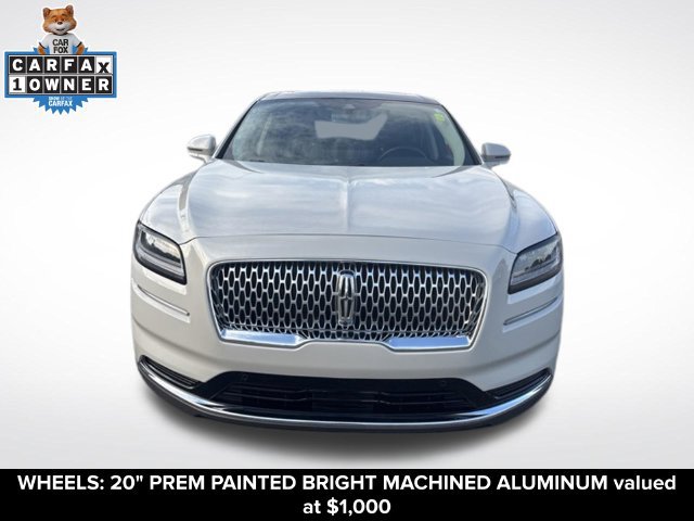 Used 2022 Lincoln Nautilus Reserve AWD/4WD image 4