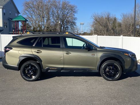 Used 2023 Subaru Outback Wilderness image 7