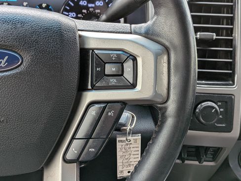 Used 2019 Ford F250 Lariat w/ Lariat Value Package image 24