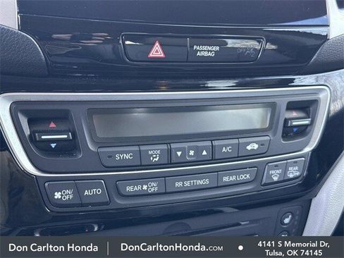 Used 2016 Honda Pilot Elite image 26