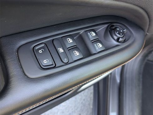 Used 2021 Jeep Compass Sport image 12