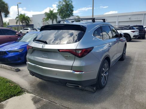 Used 2022 Acura MDX w/ Technology Package FWD image 9