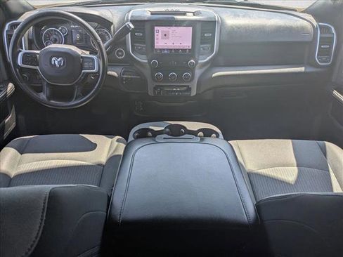 Used 2022 RAM 3500 Big Horn image 17