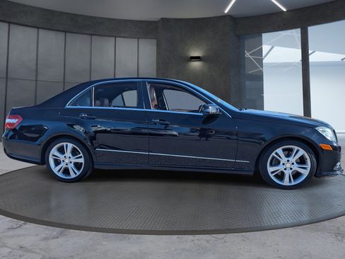 Used 2013 Mercedes-Benz E 350 Sedan image 7