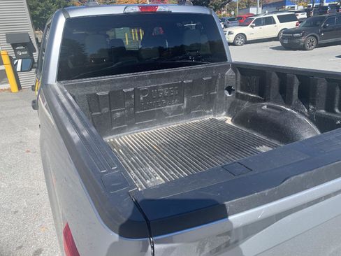 Used 2023 Ford F150 XLT image 7