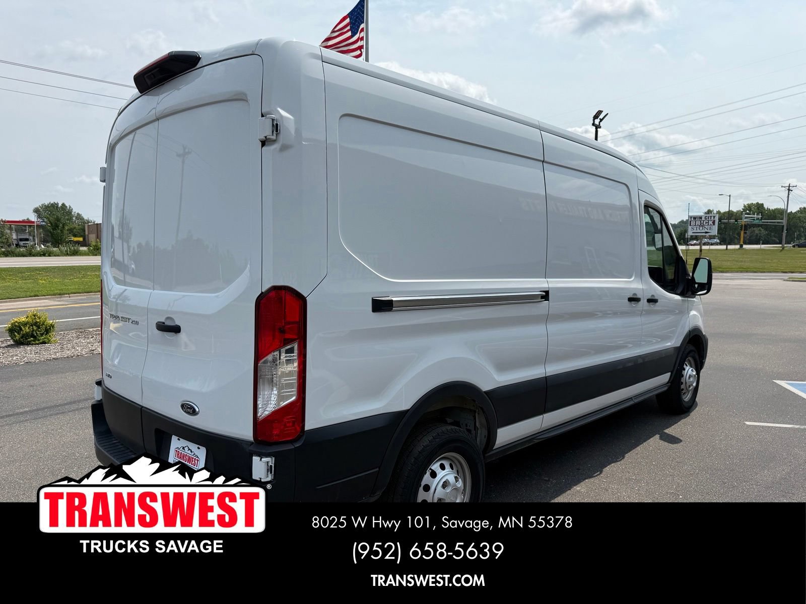 Used 2025 Ford Transit 250 148 Medium Roof Extended AWD image 14