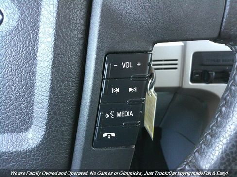 Used 2014 Ford F150 Lariat w/ Lariat Chrome Package image 45