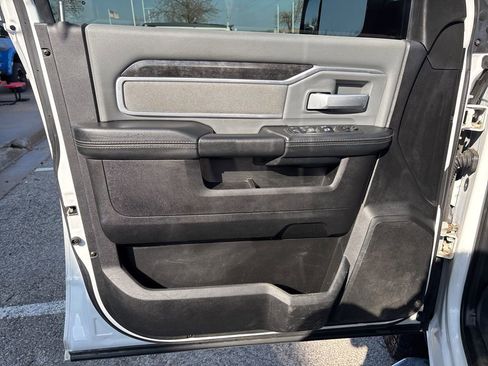 Used 2021 RAM 2500 Big Horn w/ Level 1 Equipment Group image 57