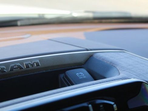 Used 2024 RAM 2500 Limited w/ Towing Technology Group image 47