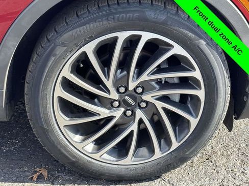 Used 2019 Lincoln Nautilus Reserve image 37