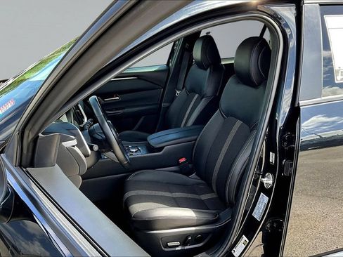 Used 2025 MAZDA CX-50 AWD 2.5 S w/ Preferred Package image 22