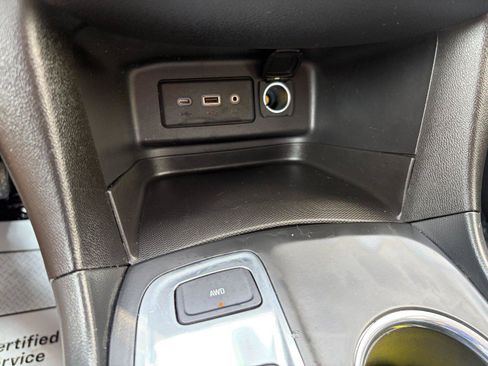 Used 2020 Chevrolet Equinox LT AWD/4WD image 15
