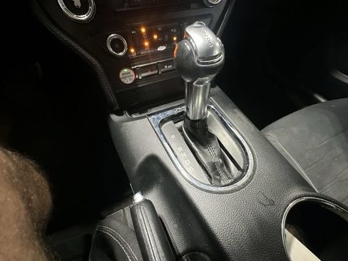 Used 2017 Ford Mustang GT RWD image 27