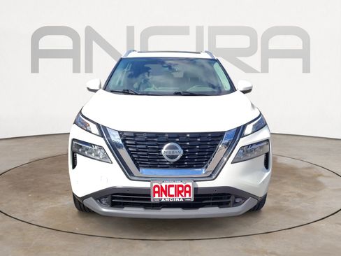 Used 2021 Nissan Rogue SL w/ Premium Package FWD image 5