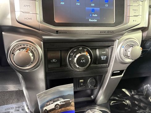 Used 2018 Toyota 4Runner SR5 image 20