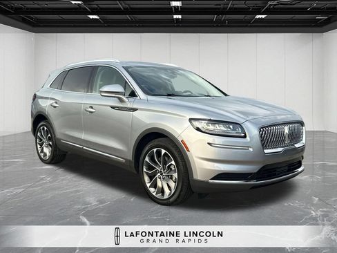 Certified 2023 Lincoln Nautilus Reserve AWD/4WD image 7