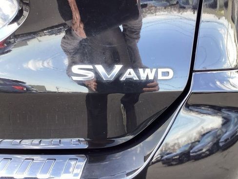 Used 2019 Nissan Rogue SV image 40