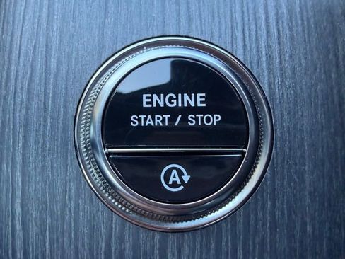 Used 2026 Mercedes-Benz C 300 4MATIC Sedan image 24