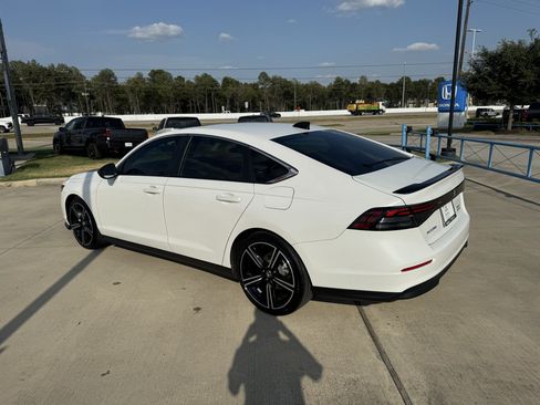 Certified 2025 Honda Accord Sport image 6