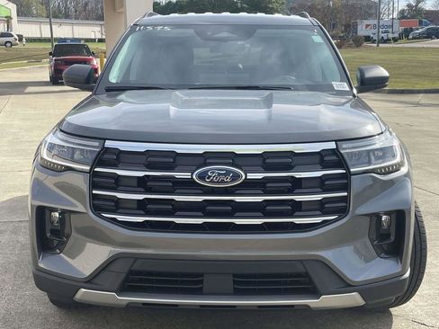 New 2026 Ford Explorer Active w/ Active Comfort Package RWD image 8