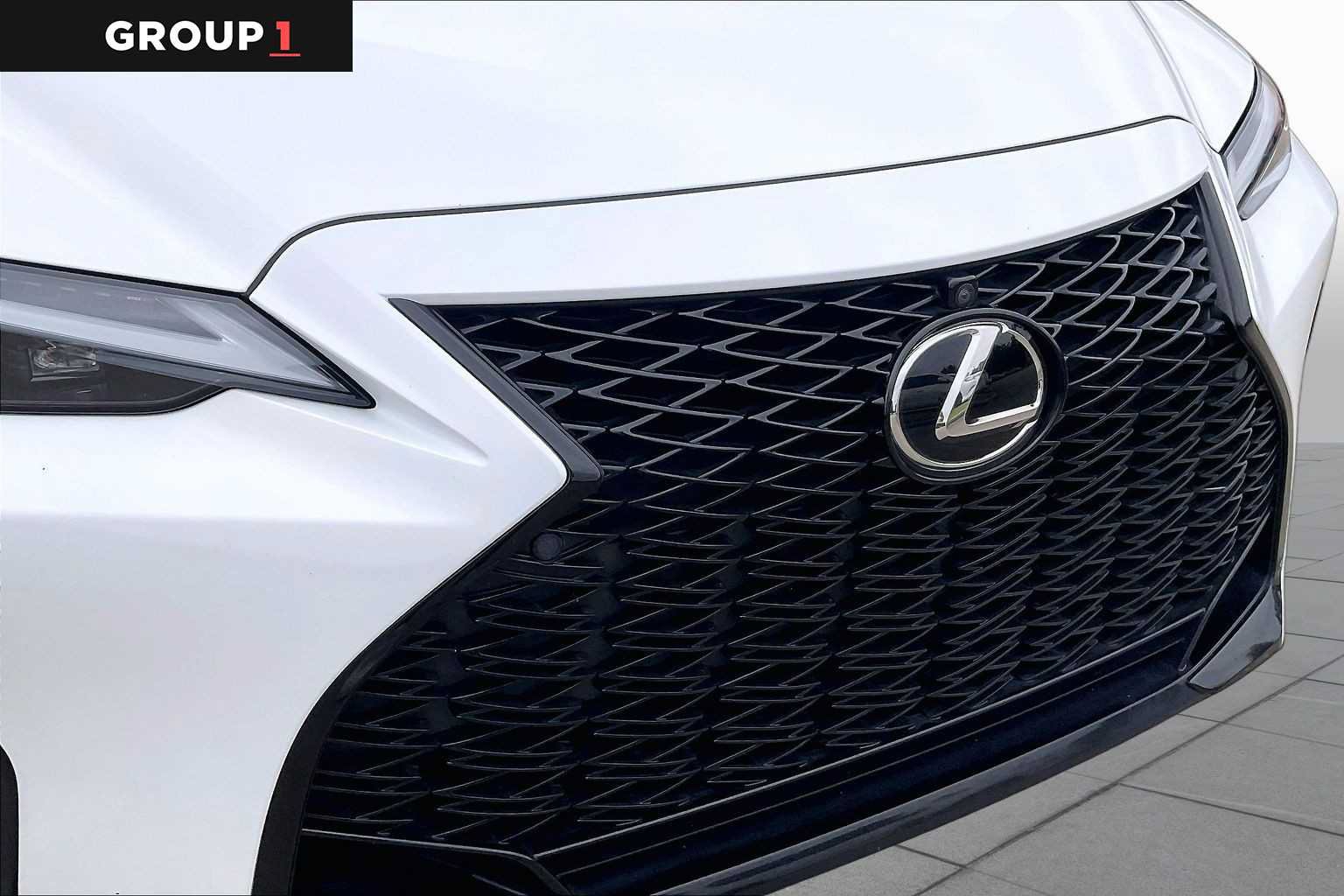 Used 2024 Lexus IS 350 F Sport RWD image 27