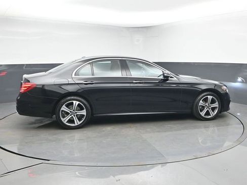 Used 2018 Mercedes-Benz E 300 E 300 image 8