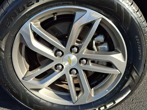 Used 2016 Chevrolet Equinox LTZ w/ Enhanced Convenience Package AWD/4WD image 8